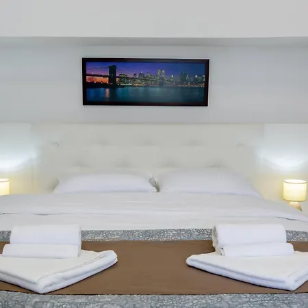 Imperium Apartmani 3*