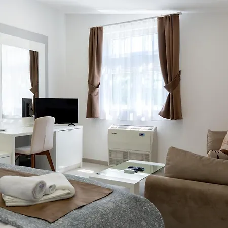 Hotel Imperium Apartmani 3*